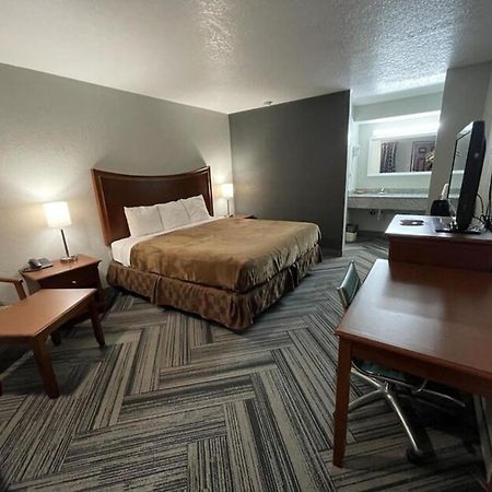 Motel 6 Ada Ok Exterior photo