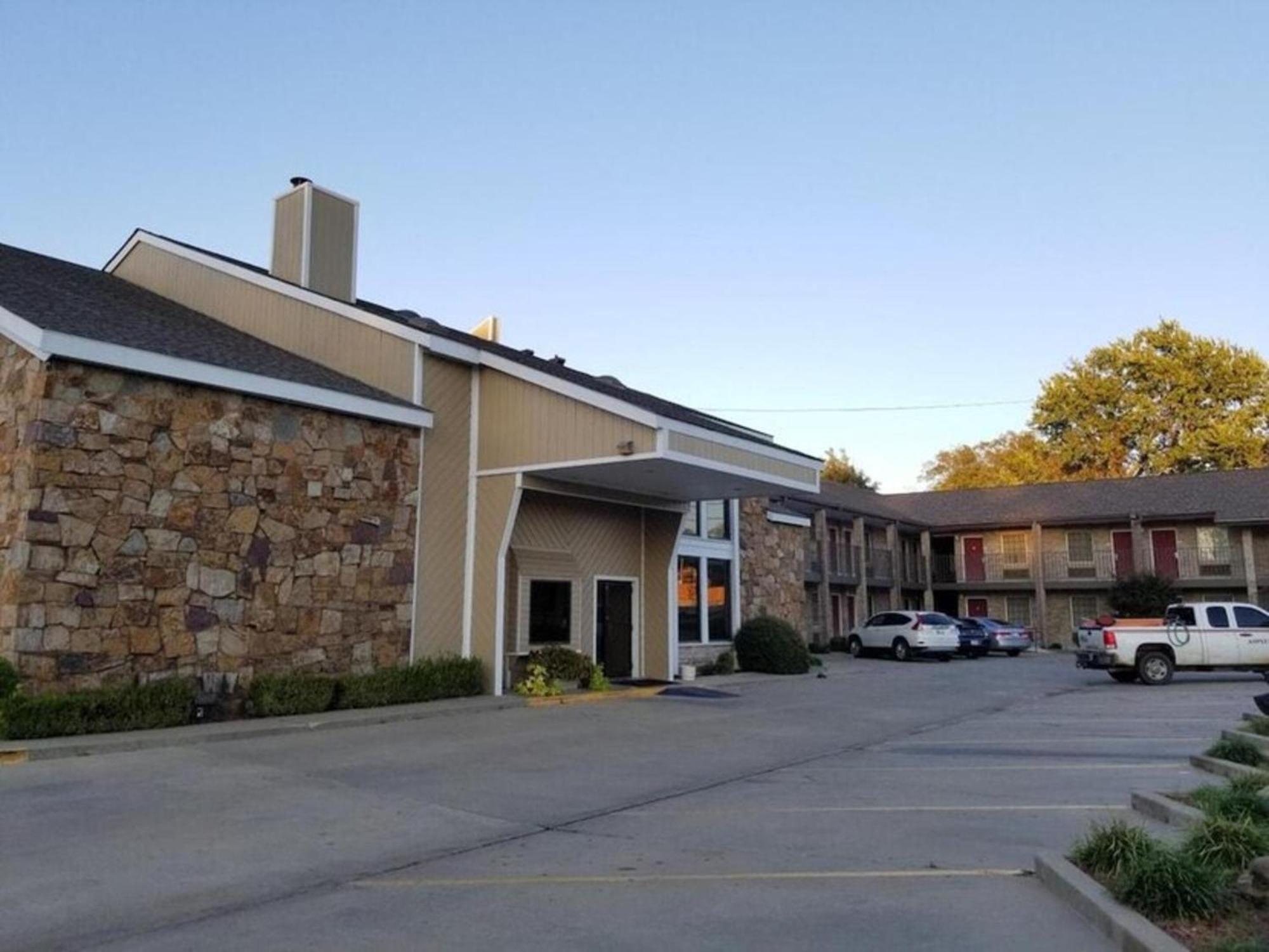 Motel 6 Ada Ok Exterior photo
