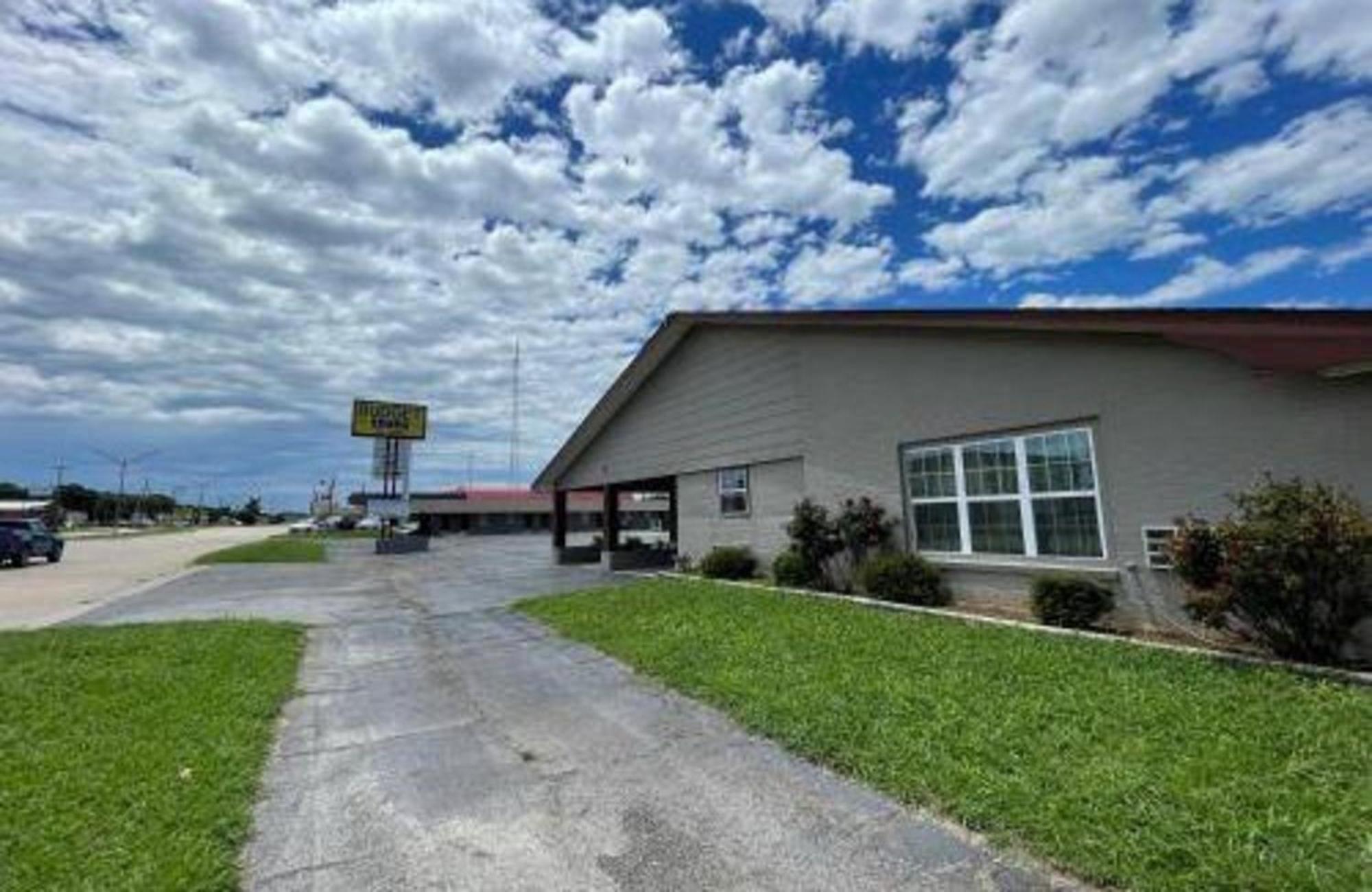 Motel 6 Ada Ok Exterior photo