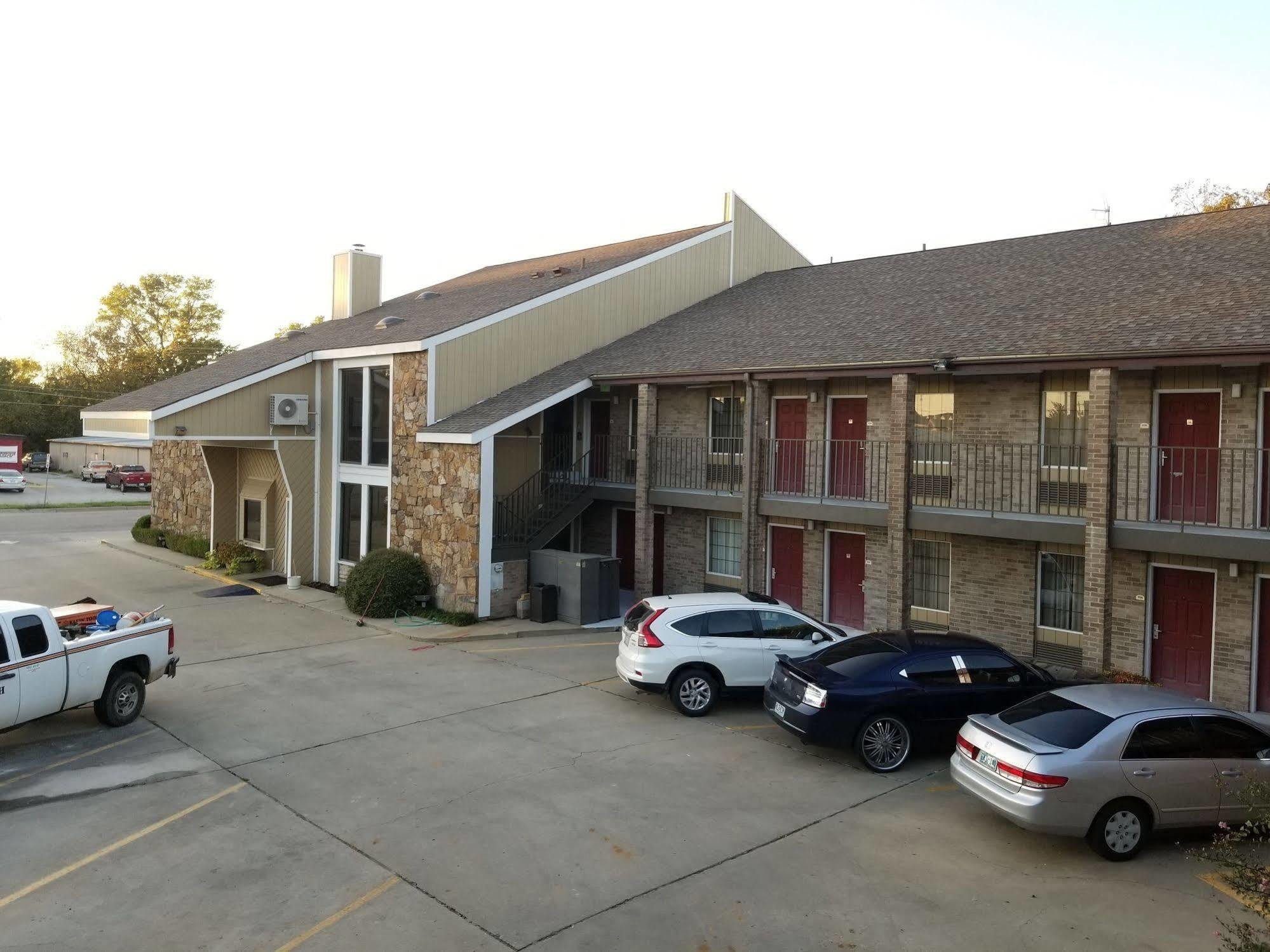 Motel 6 Ada Ok Exterior photo